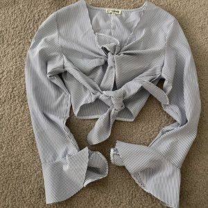 Front tie crop long sleeved top